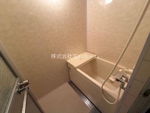 八事表山住宅1号棟1-102の風呂