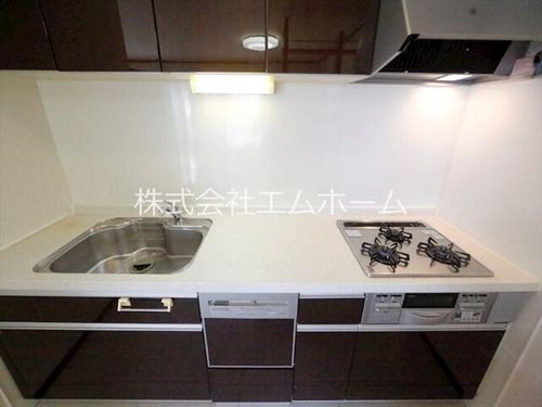 八事表山住宅1号棟1-102のキッチン