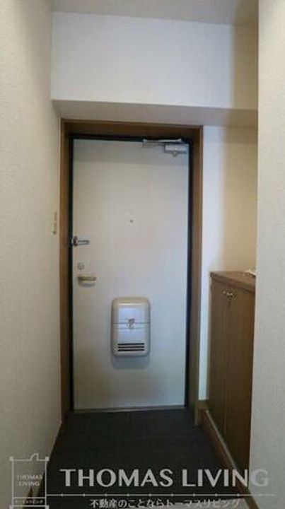 リオンドールヤナギの玄関