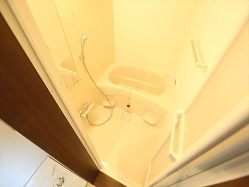 REGALEST茶屋ヶ坂駅前の風呂