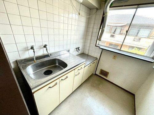 三和マンションのキッチン