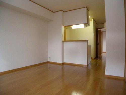 カーサプラシードⅠ番館の居間