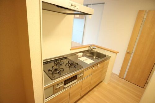 兵庫県明石市和坂1丁目(アパート)の賃貸物件のキッチン