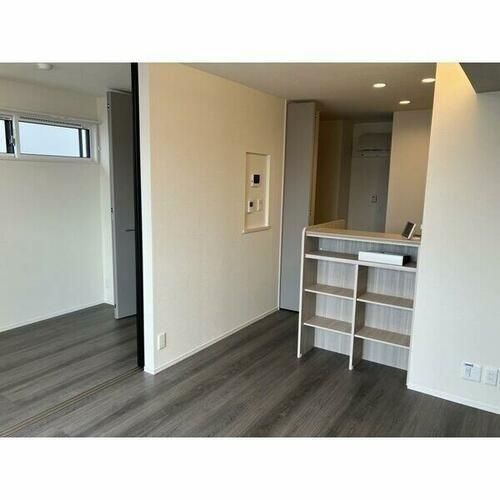 アパートメントハウス針崎Ⅱの居間