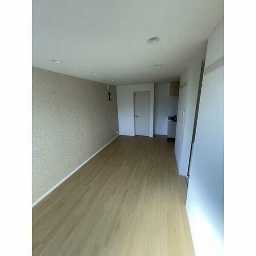 グリュック鳴海の居間