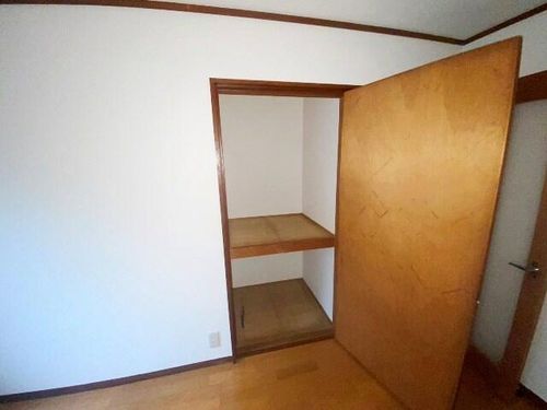 ロダン塚口の内装
