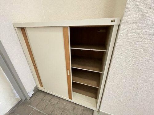 メゾンパラディー大府201の内装