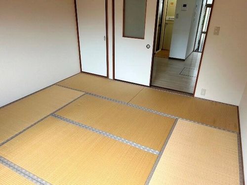 兵庫県尼崎市神崎町(一戸建)の賃貸物件の居間