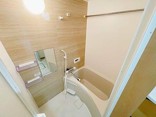 トリスアパートメントの風呂