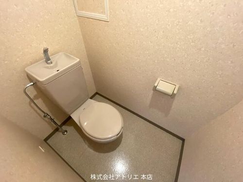 IKコートの内装