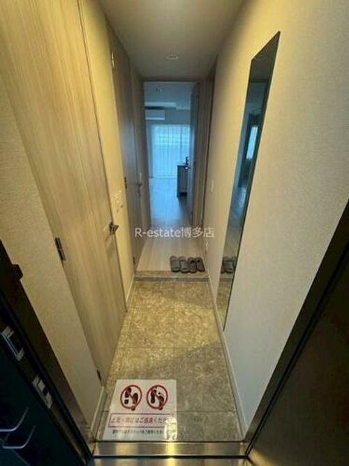 福岡県福岡市中央区草香江1丁目(マンション)の賃貸物件の玄関
