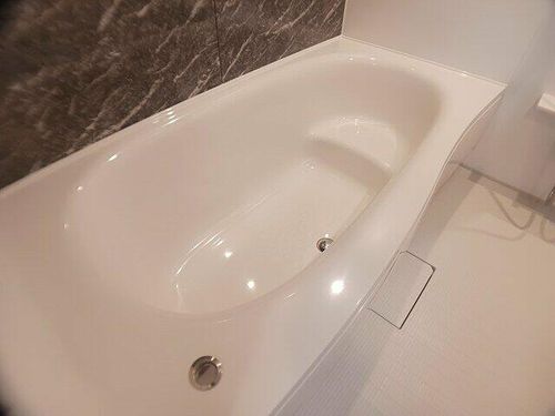 スペチアーレ クアットロの風呂