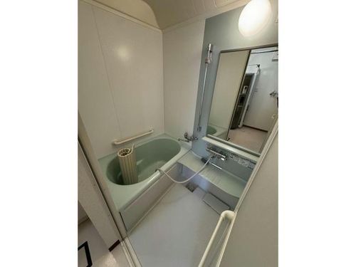 コーポ純志海苔2101の風呂