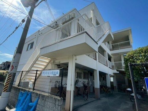 マンション田井城の外観