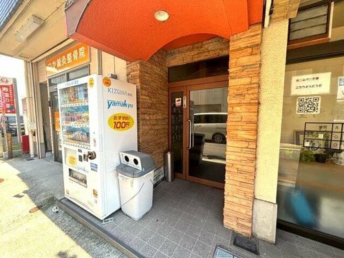 クレインファーストの玄関