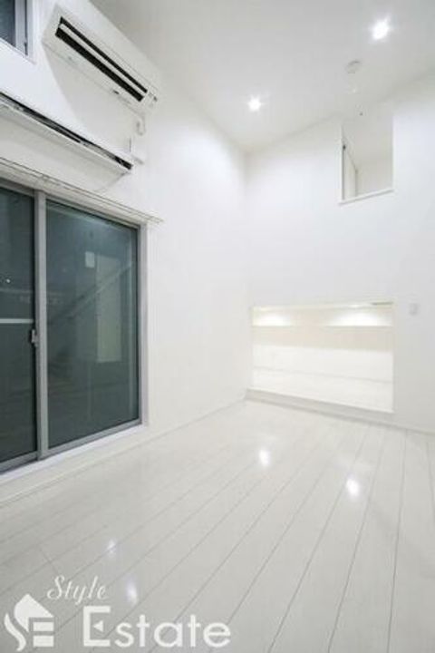 愛知県名古屋市南区港東通2丁目(アパート)の賃貸物件の居間