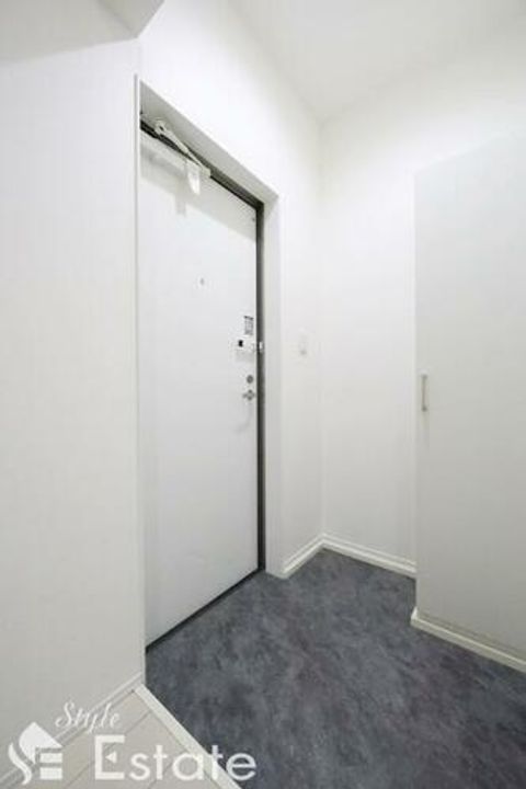 愛知県名古屋市南区港東通2丁目(アパート)の賃貸物件の玄関
