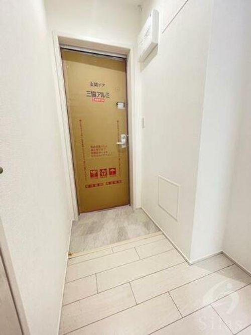 大阪府堺市西区神野町3丁(アパート)の賃貸物件の玄関