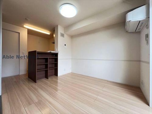 PLACE MILILANIB203の居間