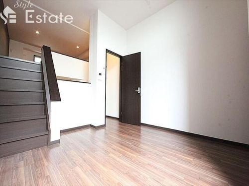 愛知県名古屋市中村区中村本町2丁目(アパート)の賃貸物件202の居間