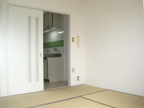 ハイツ森田の居間