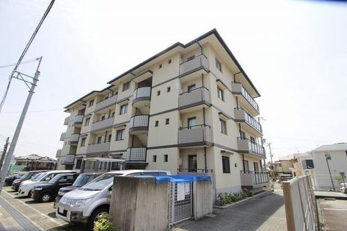 クレサンテールの外観