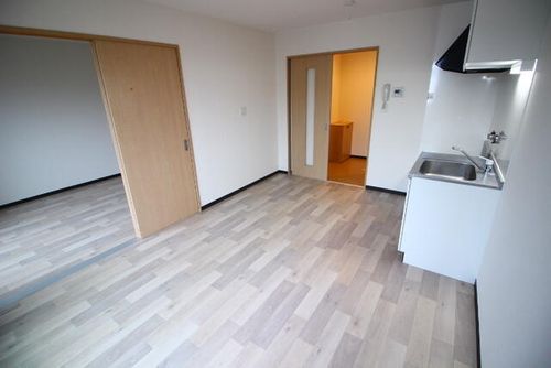 堂島ハイツ103の居間