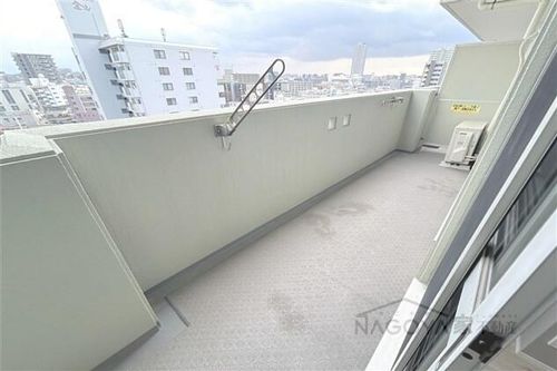 インプルーブ金山の内装