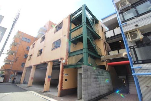 フェリセ富田303の外観