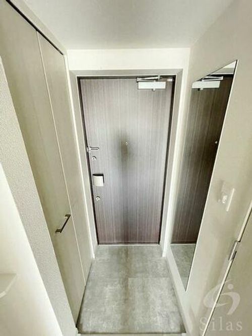 兵庫県神戸市灘区倉石通3丁目(マンション)の賃貸物件の玄関