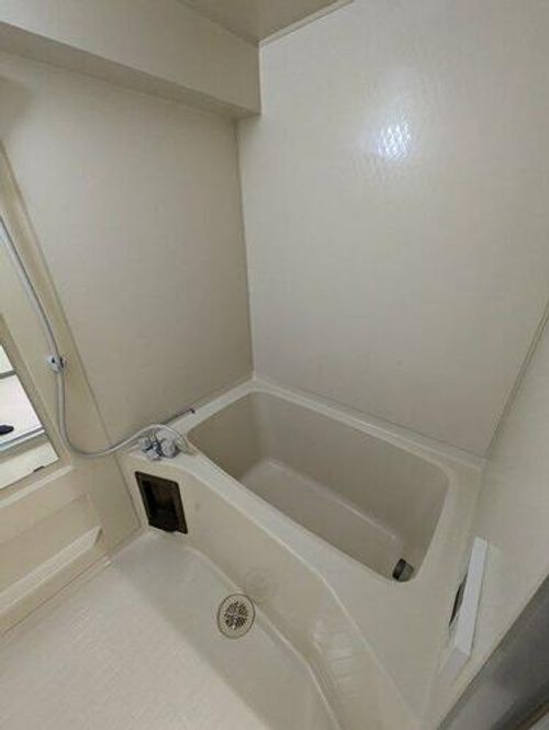 プレスト・コート壱番館の風呂