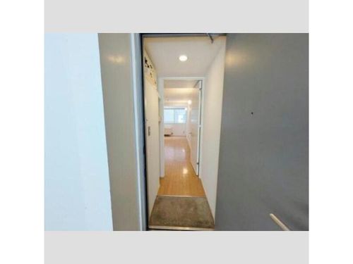 北海道札幌市中央区南十四条西7丁目(マンション)の賃貸物件201の玄関