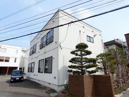 北海道札幌市中央区南二十八条西11丁目(アパート)の賃貸物件205の外観