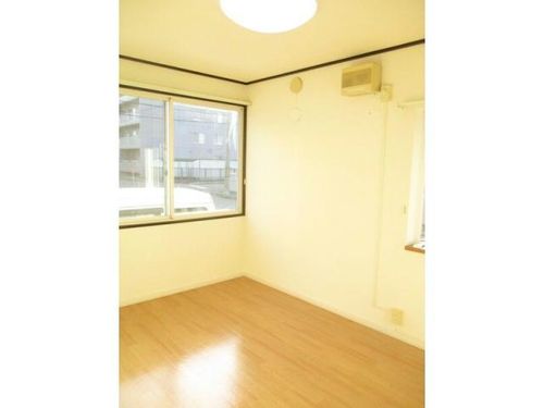 グリーンバレータウンB101の内装