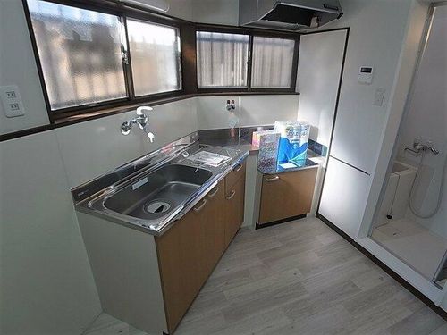 兵庫県神戸市兵庫区菊水町10丁目(一戸建)の賃貸物件のキッチン