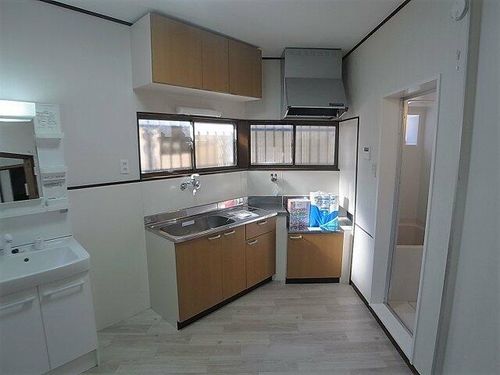 兵庫県神戸市兵庫区菊水町10丁目(一戸建)の賃貸物件の居間