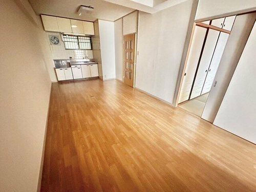 エコーハイツⅡ203の居間