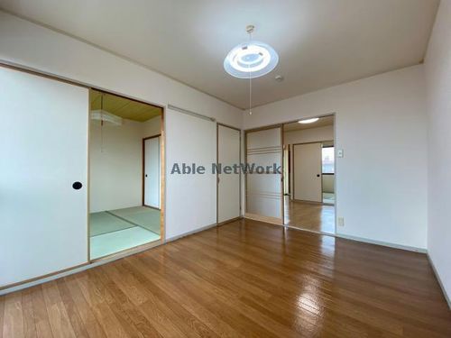 蓮池コーポの内装