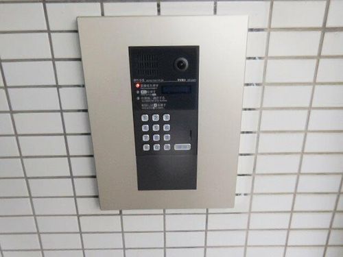 兵庫県尼崎市南塚口町4丁目(マンション)の賃貸物件の玄関