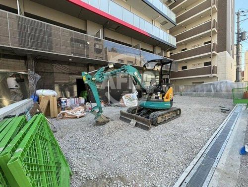 セレニテ南堀江エクラ402の玄関
