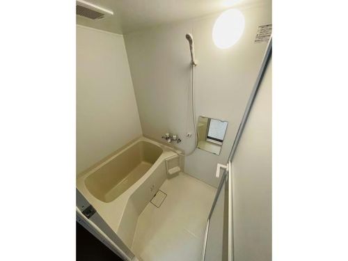 アスティ久根別201の風呂