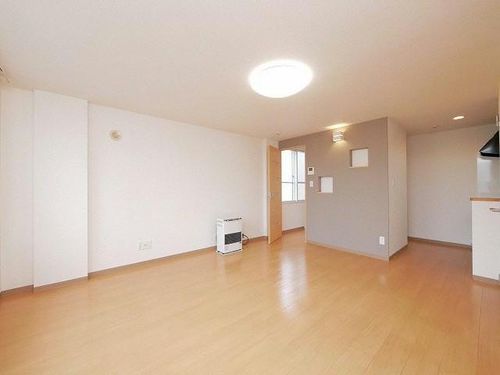 北海道札幌市中央区南十七条西7丁目(アパート)の賃貸物件の居間