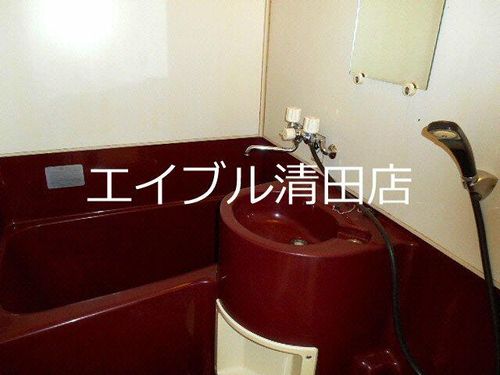 真栄パークハイツⅡ201の風呂