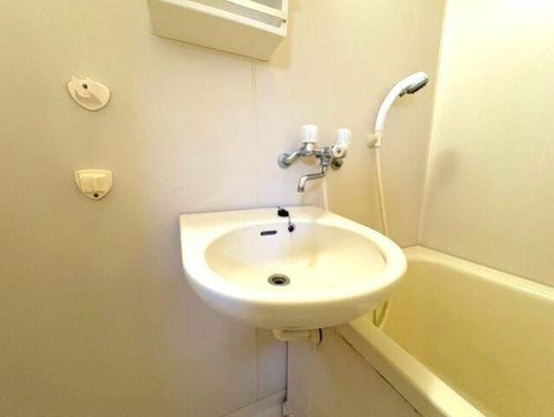 グレイスポムの内装