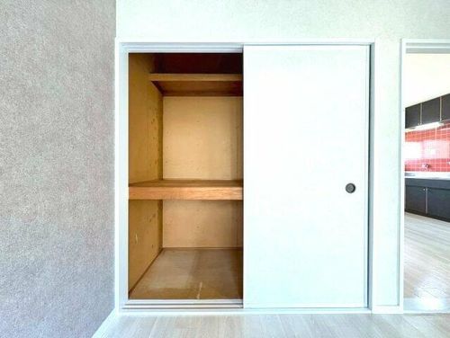 グレイスポムの内装