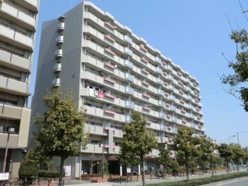 コーシャハイツ高見36の外観