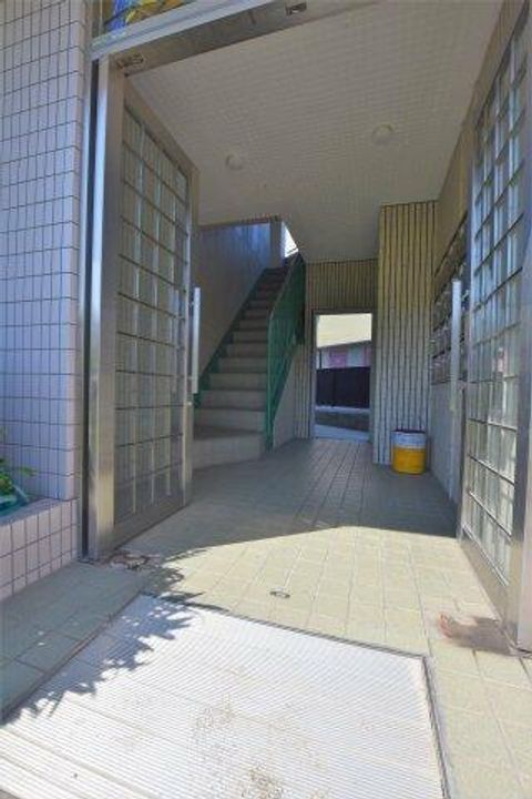 大阪府堺市東区白鷺町1丁(マンション)の賃貸物件の玄関