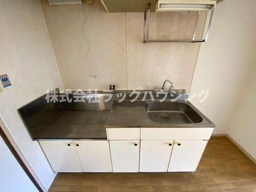 大阪府四條畷市南野5丁目(アパート)の賃貸物件のキッチン