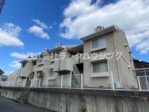 大阪府四條畷市南野5丁目(アパート)の賃貸物件の外観