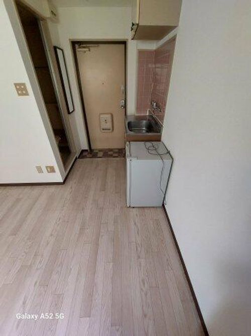 コーポラス我孫子412の玄関